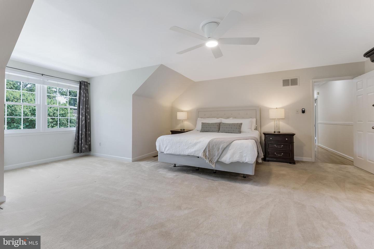 21119 DEEP FURROW CT, ASHBURN, Virginia 20147, 5 Bedrooms Bedrooms, ,3 BathroomsBathrooms,Residential,For sale,21119 DEEP FURROW CT,VALO2096302 MLS # VALO2096302