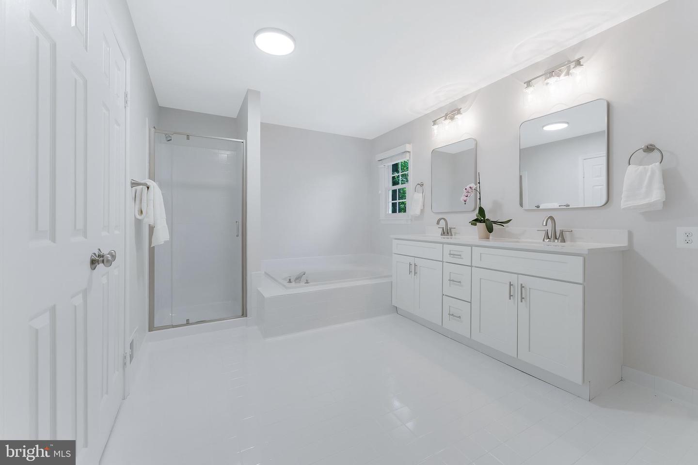 21119 DEEP FURROW CT, ASHBURN, Virginia 20147, 5 Bedrooms Bedrooms, ,3 BathroomsBathrooms,Residential,For sale,21119 DEEP FURROW CT,VALO2096302 MLS # VALO2096302
