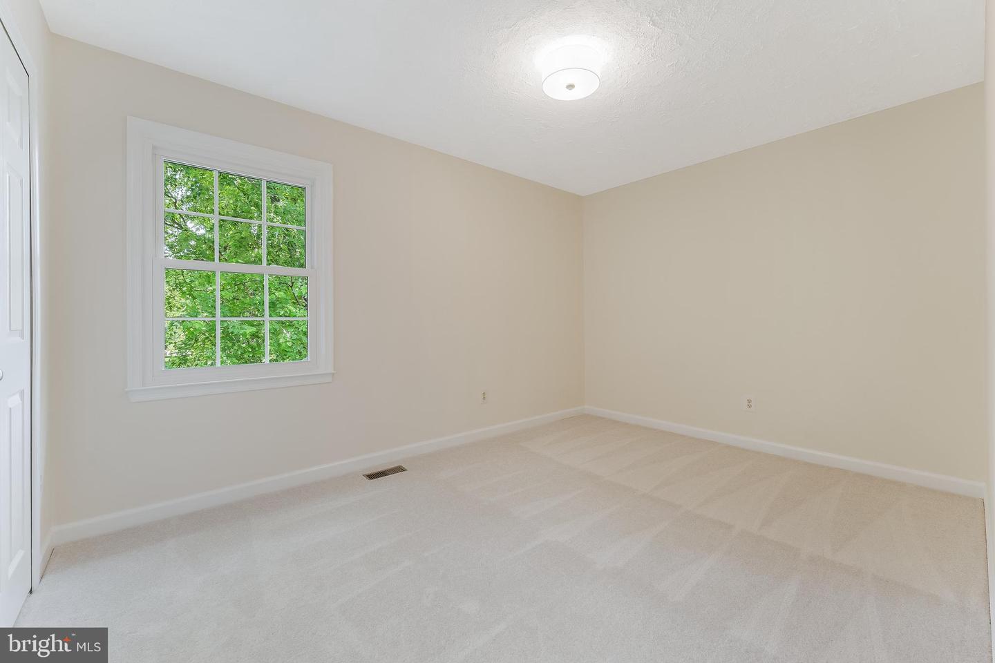 21119 DEEP FURROW CT, ASHBURN, Virginia 20147, 5 Bedrooms Bedrooms, ,3 BathroomsBathrooms,Residential,For sale,21119 DEEP FURROW CT,VALO2096302 MLS # VALO2096302