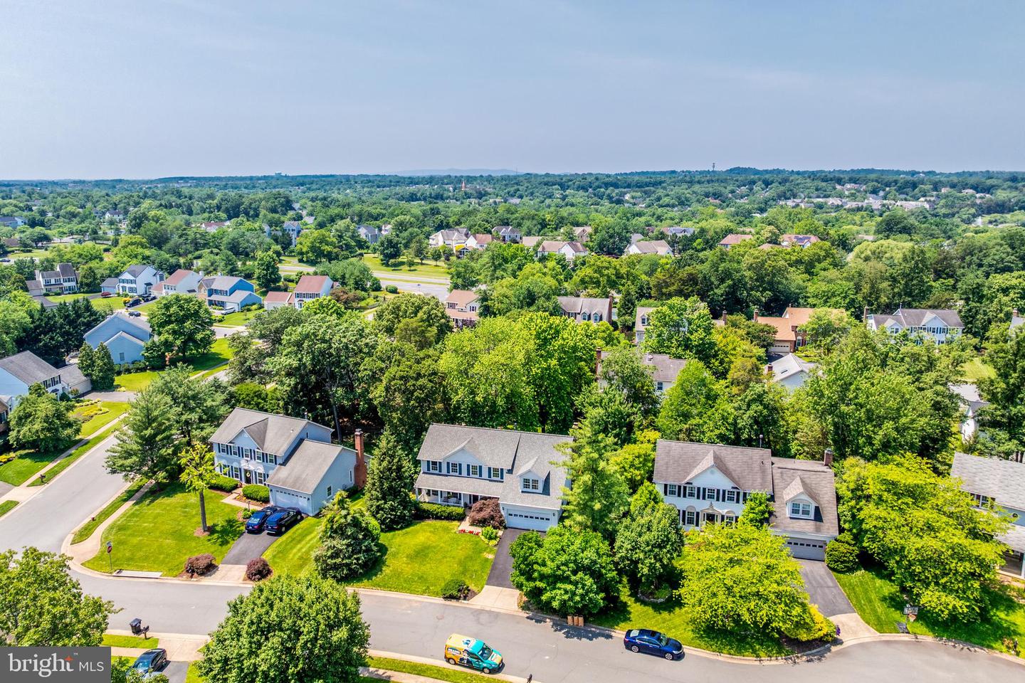 21119 DEEP FURROW CT, ASHBURN, Virginia 20147, 5 Bedrooms Bedrooms, ,3 BathroomsBathrooms,Residential,For sale,21119 DEEP FURROW CT,VALO2096302 MLS # VALO2096302