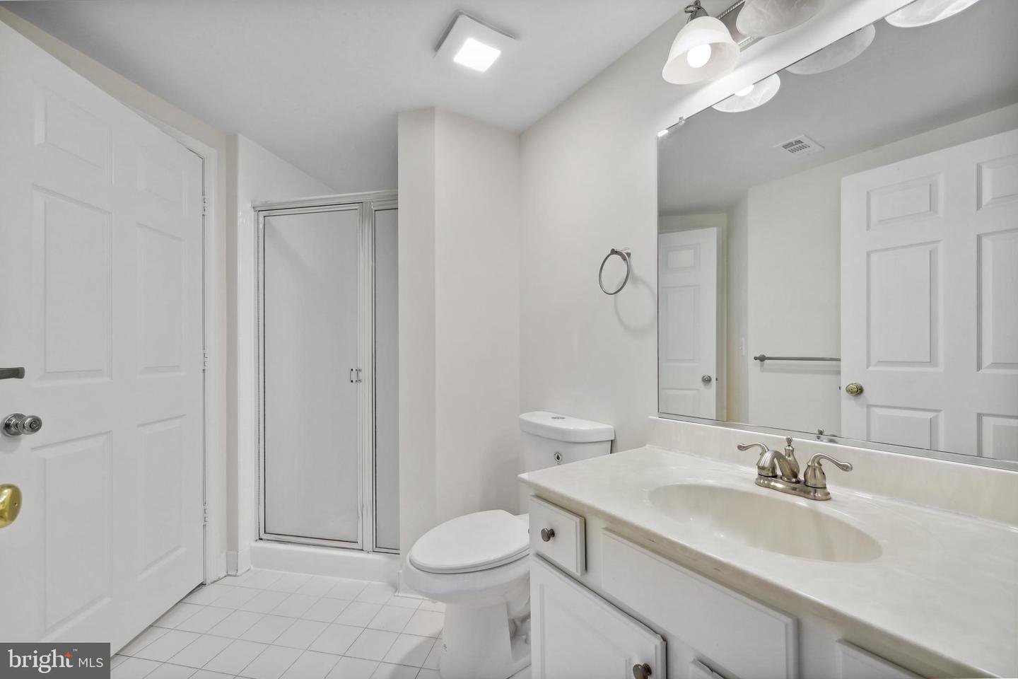 3830 9TH ST N #110W, ARLINGTON, Virginia 22203, 2 Bedrooms Bedrooms, ,2 BathroomsBathrooms,Residential,For sale,3830 9TH ST N #110W,VAAR2057670 MLS # VAAR2057670