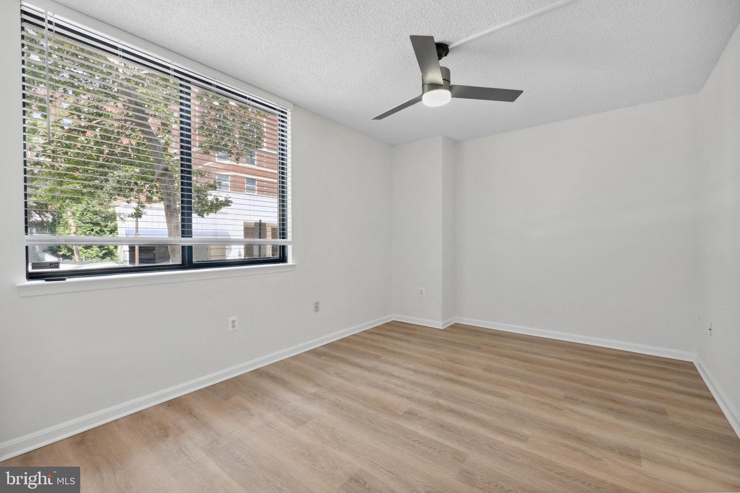 3830 9TH ST N #110W, ARLINGTON, Virginia 22203, 2 Bedrooms Bedrooms, ,2 BathroomsBathrooms,Residential,For sale,3830 9TH ST N #110W,VAAR2057670 MLS # VAAR2057670