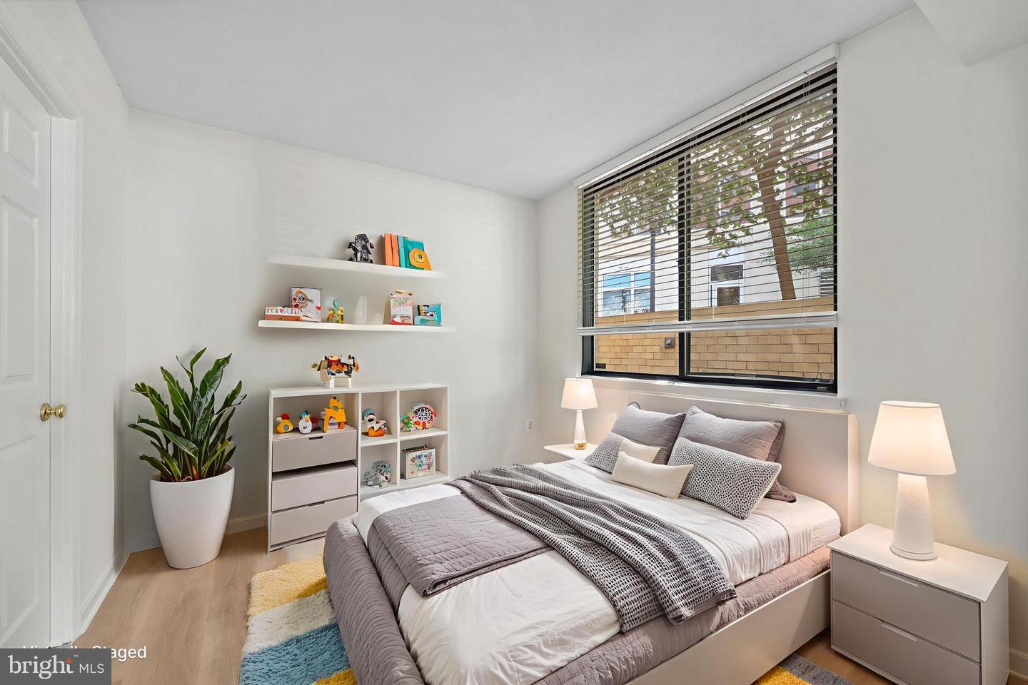 3830 9TH ST N #110W, ARLINGTON, Virginia 22203, 2 Bedrooms Bedrooms, ,2 BathroomsBathrooms,Residential,For sale,3830 9TH ST N #110W,VAAR2057670 MLS # VAAR2057670