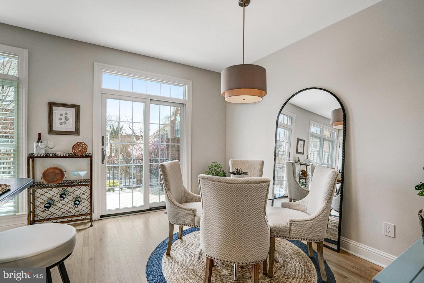 2171 N PIERCE ST N, ARLINGTON, Virginia 22209, 3 Bedrooms Bedrooms, ,3 BathroomsBathrooms,Residential,For sale,2171 N PIERCE ST N,VAAR2057916 MLS # VAAR2057916