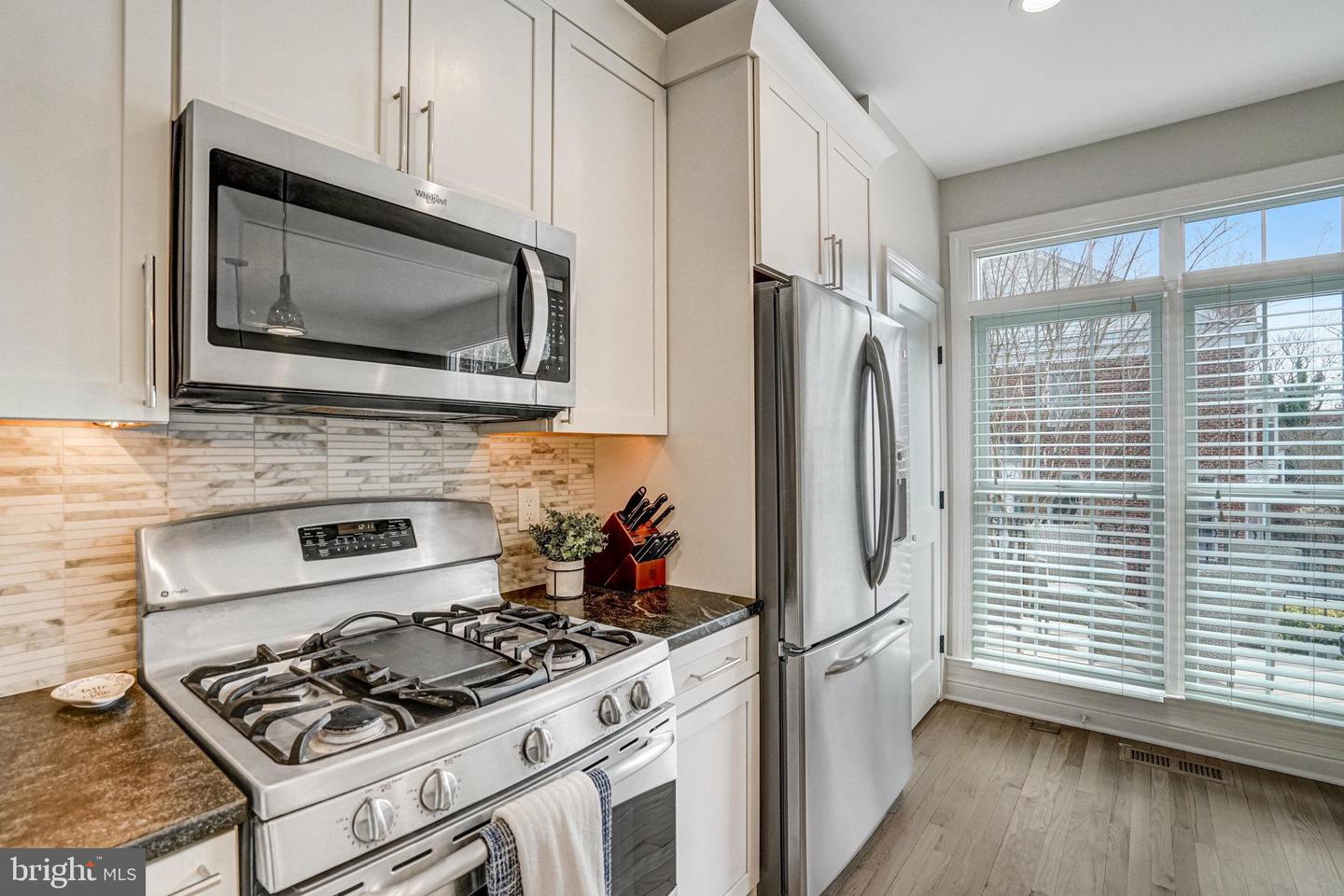 2171 N PIERCE ST N, ARLINGTON, Virginia 22209, 3 Bedrooms Bedrooms, ,3 BathroomsBathrooms,Residential,For sale,2171 N PIERCE ST N,VAAR2057916 MLS # VAAR2057916