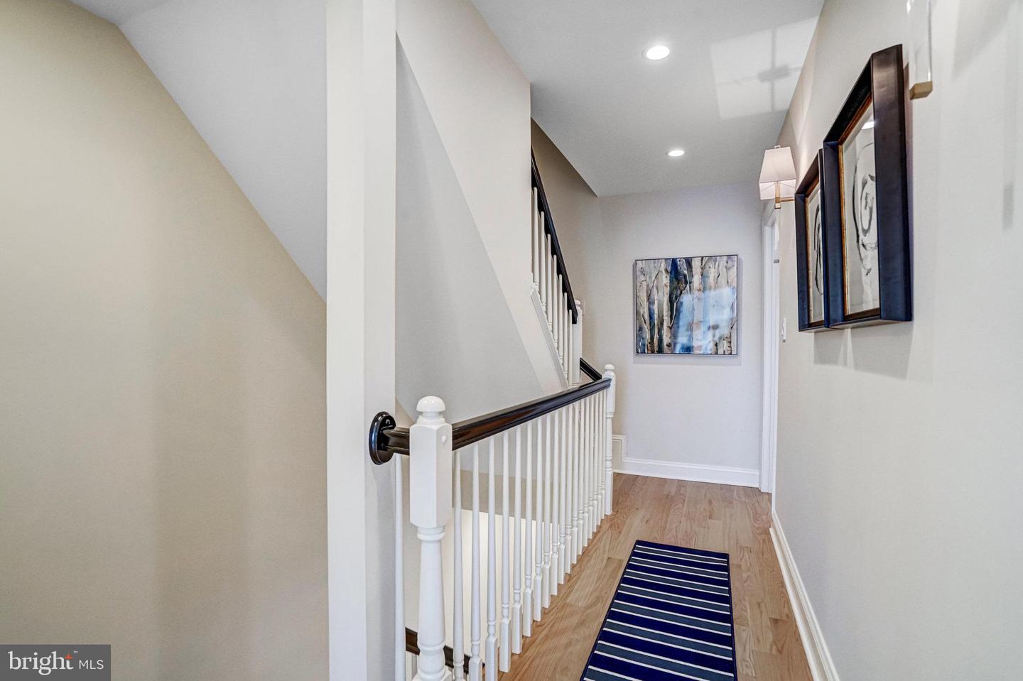 2171 N PIERCE ST N, ARLINGTON, Virginia 22209, 3 Bedrooms Bedrooms, ,3 BathroomsBathrooms,Residential,For sale,2171 N PIERCE ST N,VAAR2057916 MLS # VAAR2057916