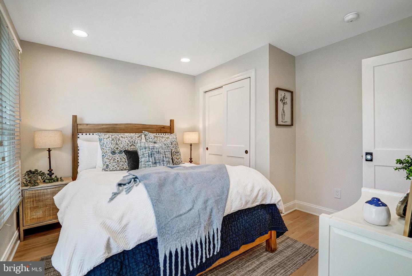 2171 N PIERCE ST N, ARLINGTON, Virginia 22209, 3 Bedrooms Bedrooms, ,3 BathroomsBathrooms,Residential,For sale,2171 N PIERCE ST N,VAAR2057916 MLS # VAAR2057916