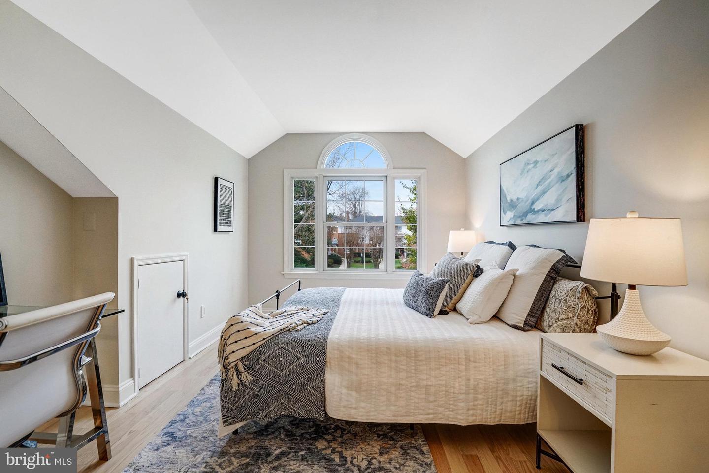 2171 N PIERCE ST N, ARLINGTON, Virginia 22209, 3 Bedrooms Bedrooms, ,3 BathroomsBathrooms,Residential,For sale,2171 N PIERCE ST N,VAAR2057916 MLS # VAAR2057916