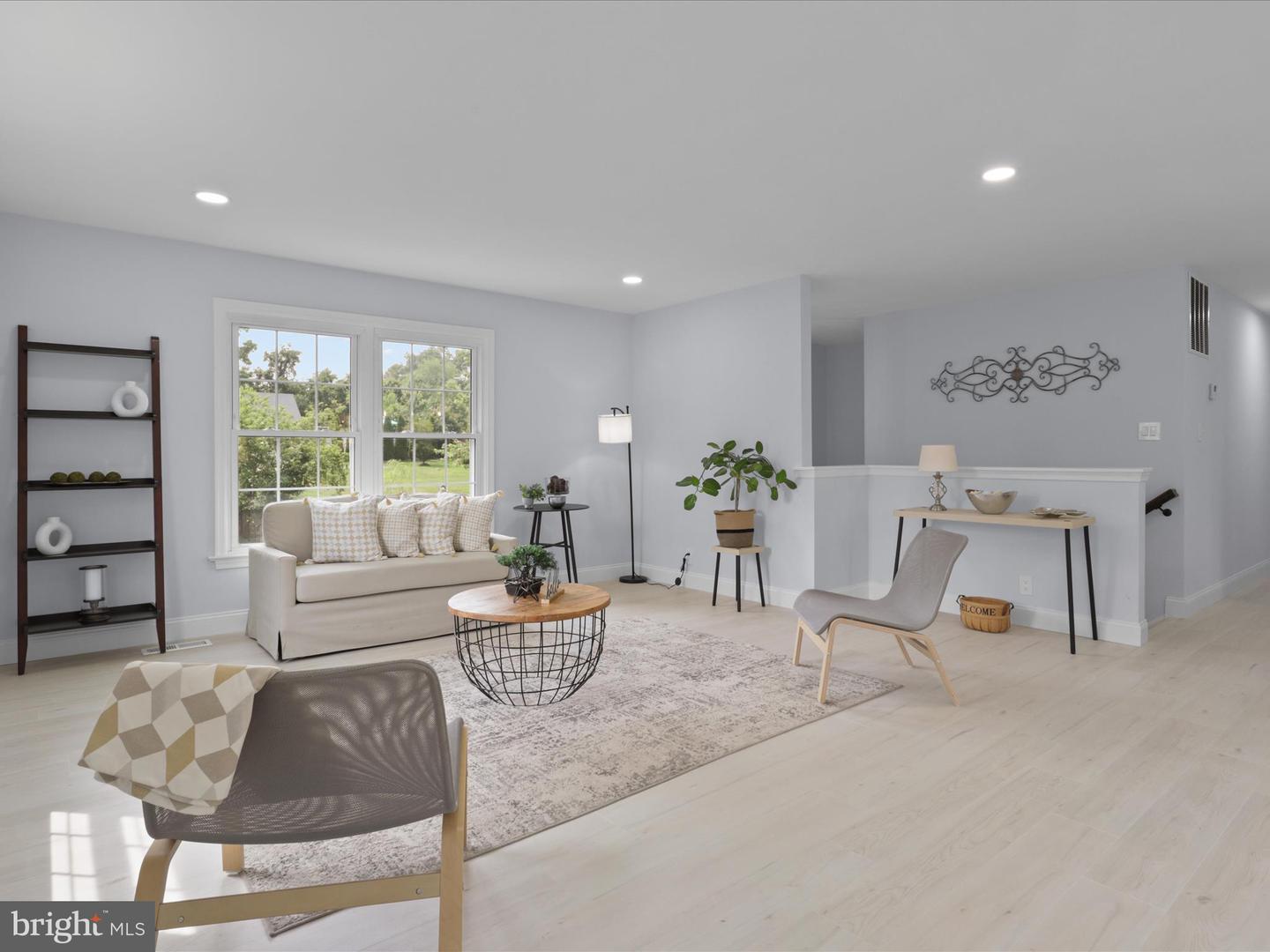 3416 SUNNY VIEW DR, ALEXANDRIA, Virginia 22309, 4 Bedrooms Bedrooms, ,3 BathroomsBathrooms,Residential,For sale,3416 SUNNY VIEW DR,VAFX2242122 MLS # VAFX2242122