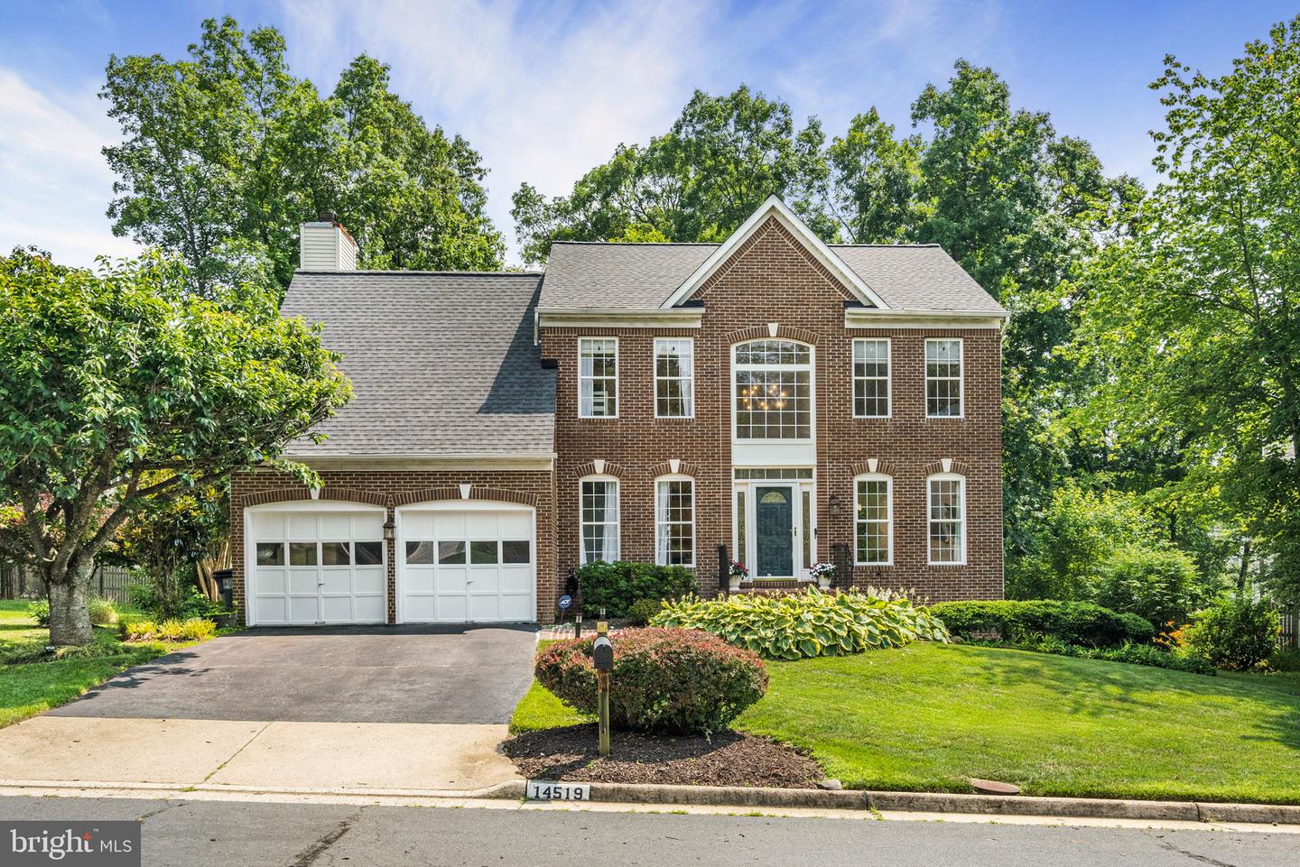 14519 PICKET OAKS RD, CENTREVILLE, Virginia 20121, 4 Bedrooms Bedrooms, ,2 BathroomsBathrooms,Residential,For sale,14519 PICKET OAKS RD,VAFX2242288 MLS # VAFX2242288