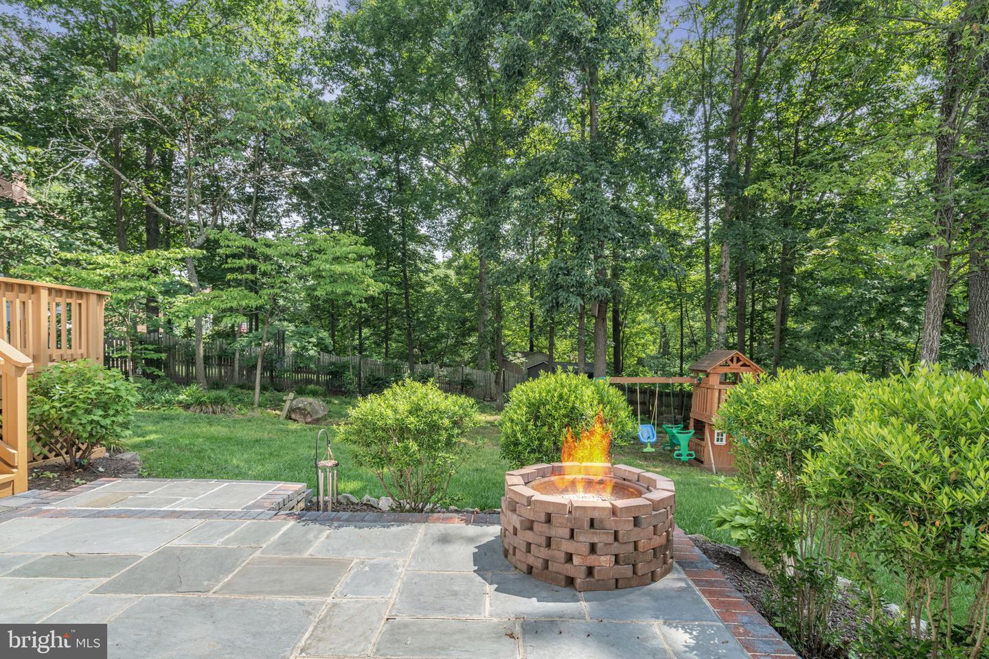 14519 PICKET OAKS RD, CENTREVILLE, Virginia 20121, 4 Bedrooms Bedrooms, ,2 BathroomsBathrooms,Residential,For sale,14519 PICKET OAKS RD,VAFX2242288 MLS # VAFX2242288