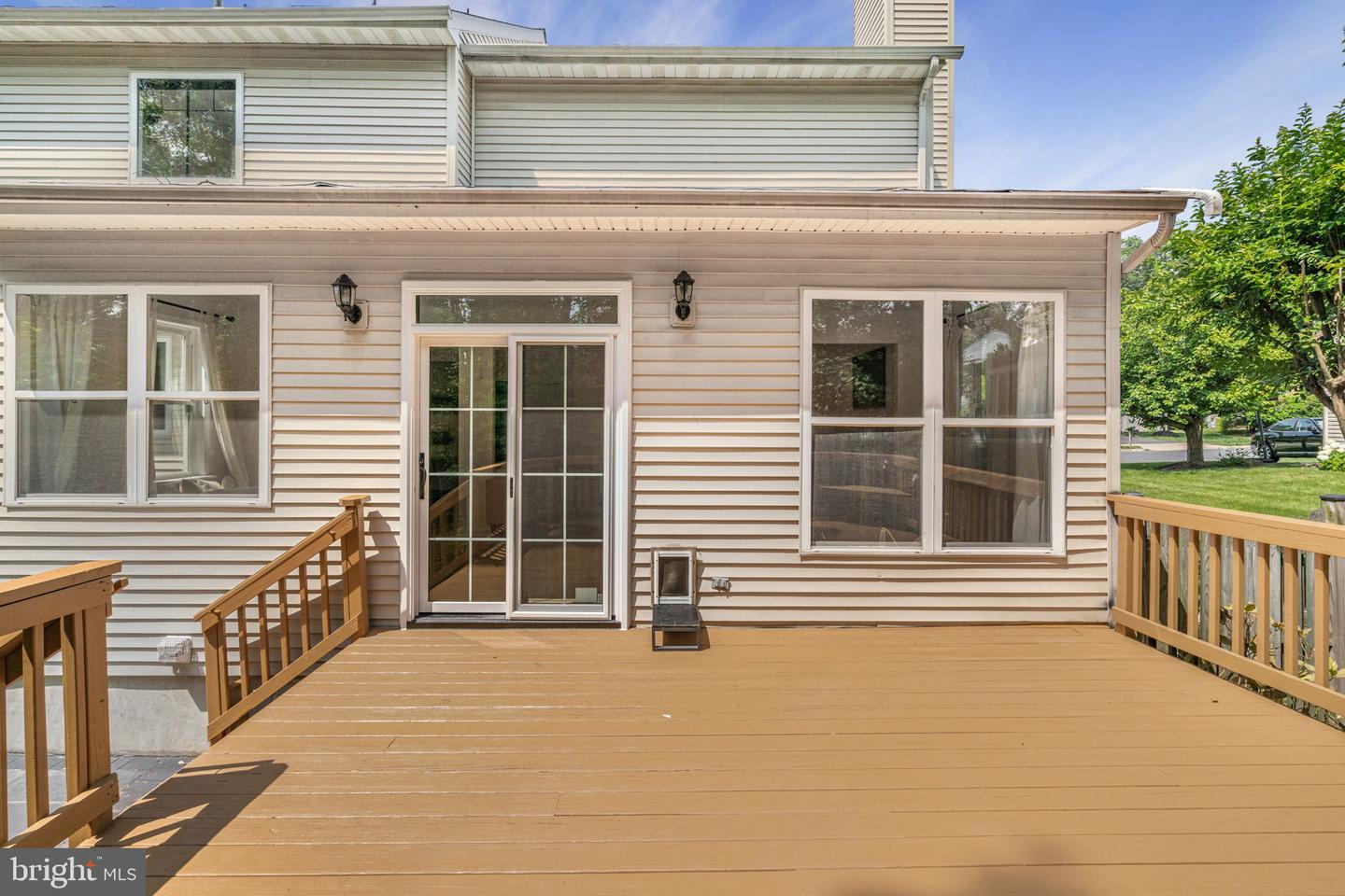 14519 PICKET OAKS RD, CENTREVILLE, Virginia 20121, 4 Bedrooms Bedrooms, ,2 BathroomsBathrooms,Residential,For sale,14519 PICKET OAKS RD,VAFX2242288 MLS # VAFX2242288