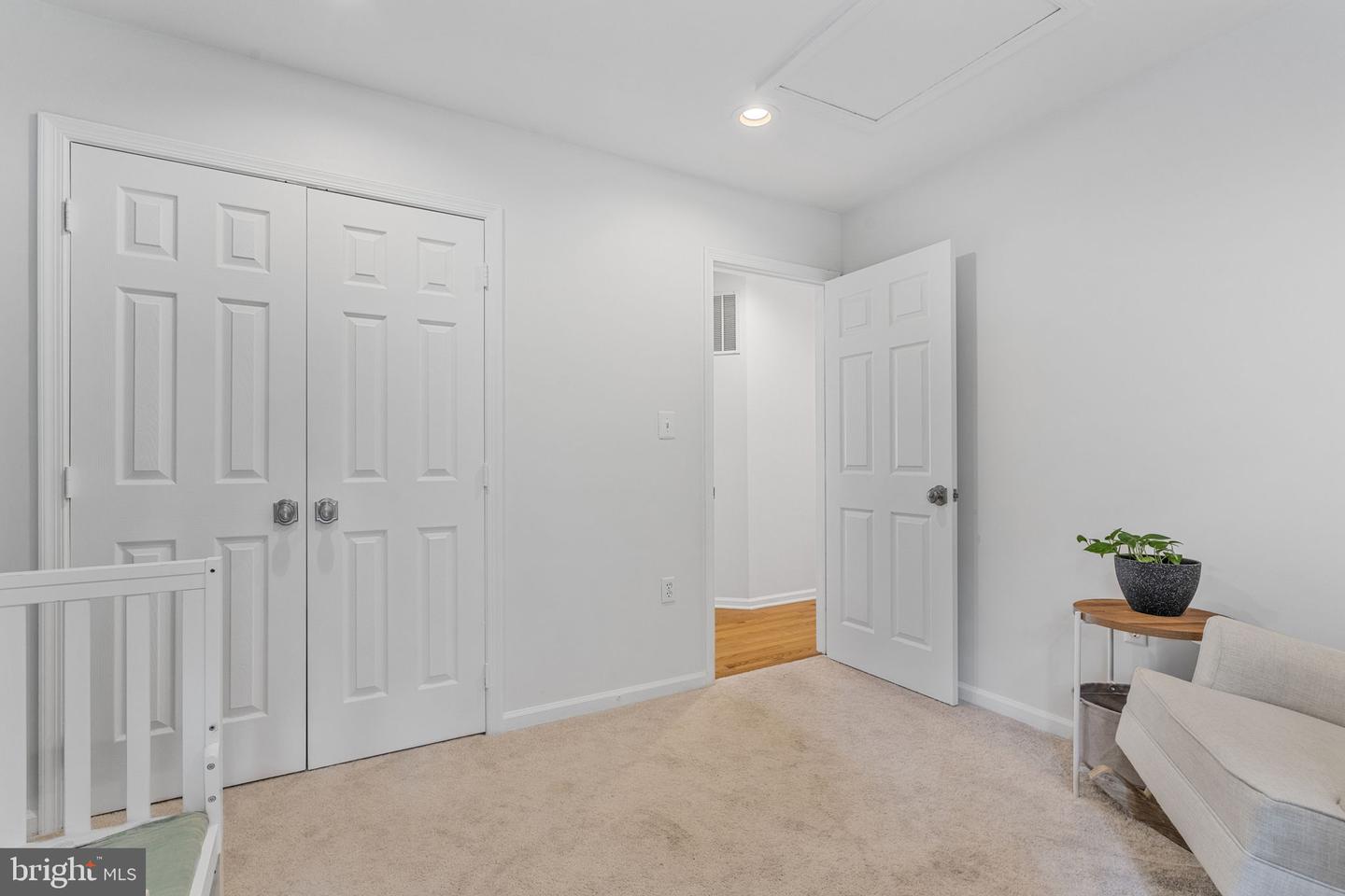 14519 PICKET OAKS RD, CENTREVILLE, Virginia 20121, 4 Bedrooms Bedrooms, ,2 BathroomsBathrooms,Residential,For sale,14519 PICKET OAKS RD,VAFX2242288 MLS # VAFX2242288