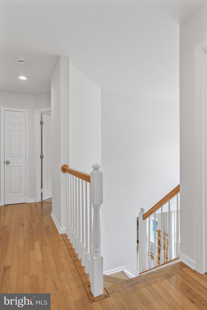 14519 PICKET OAKS RD, CENTREVILLE, Virginia 20121, 4 Bedrooms Bedrooms, ,2 BathroomsBathrooms,Residential,For sale,14519 PICKET OAKS RD,VAFX2242288 MLS # VAFX2242288