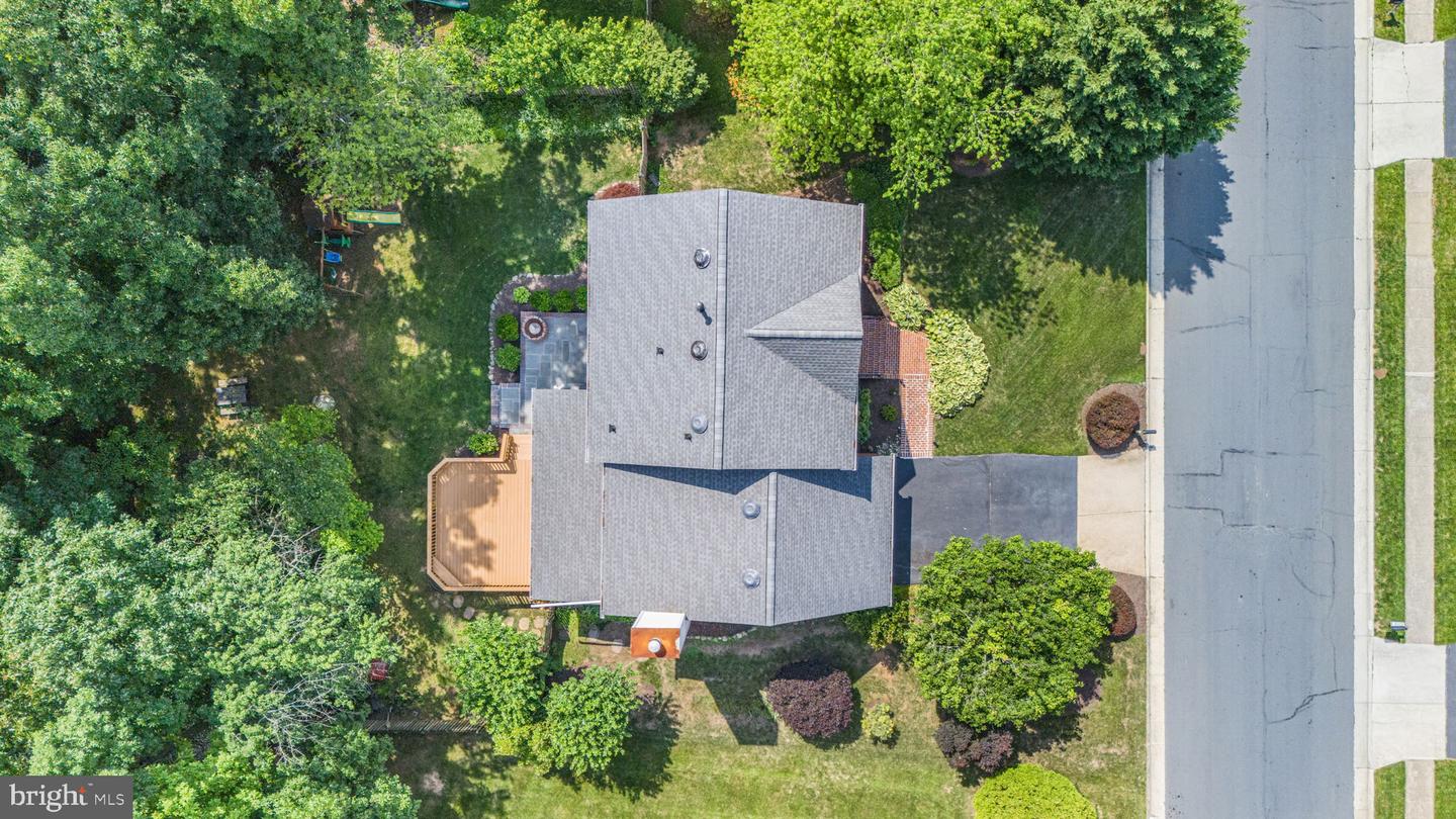 14519 PICKET OAKS RD, CENTREVILLE, Virginia 20121, 4 Bedrooms Bedrooms, ,2 BathroomsBathrooms,Residential,For sale,14519 PICKET OAKS RD,VAFX2242288 MLS # VAFX2242288