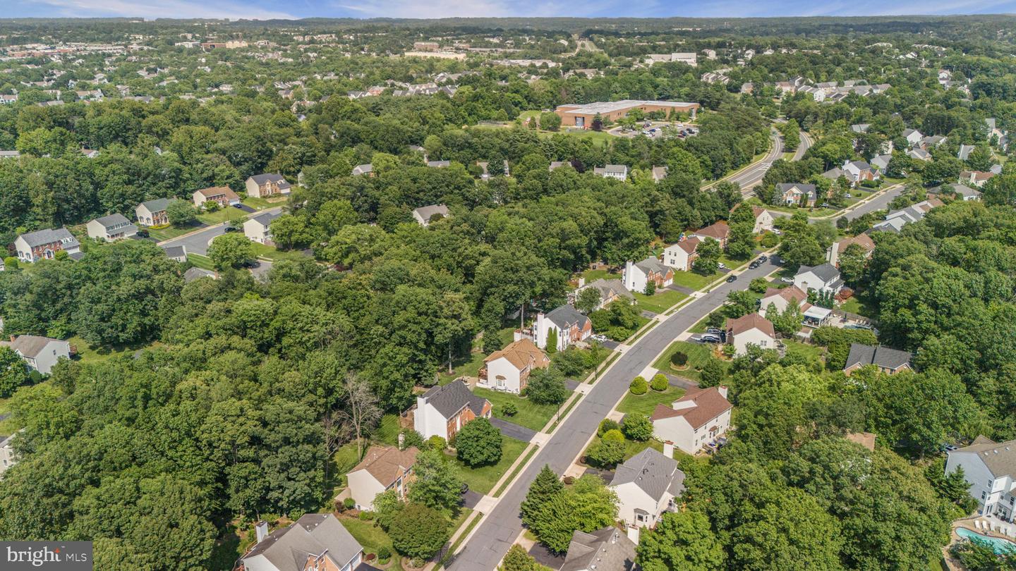 14519 PICKET OAKS RD, CENTREVILLE, Virginia 20121, 4 Bedrooms Bedrooms, ,2 BathroomsBathrooms,Residential,For sale,14519 PICKET OAKS RD,VAFX2242288 MLS # VAFX2242288