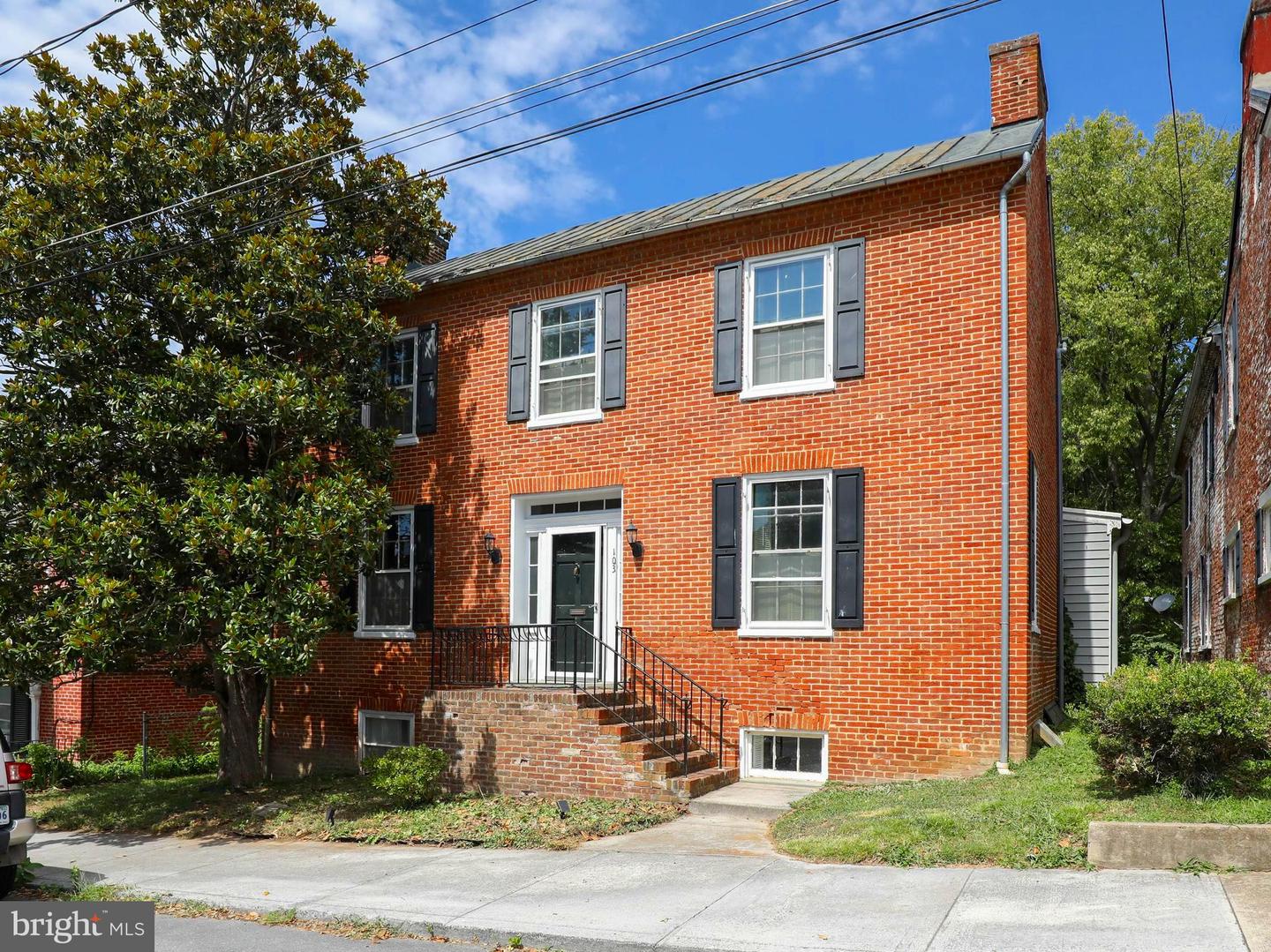 103 N CHURCH ST, BERRYVILLE, Virginia 22611, 4 Bedrooms Bedrooms, ,4 BathroomsBathrooms,Residential,For sale,103 N CHURCH ST,VACL2003766 MLS # VACL2003766