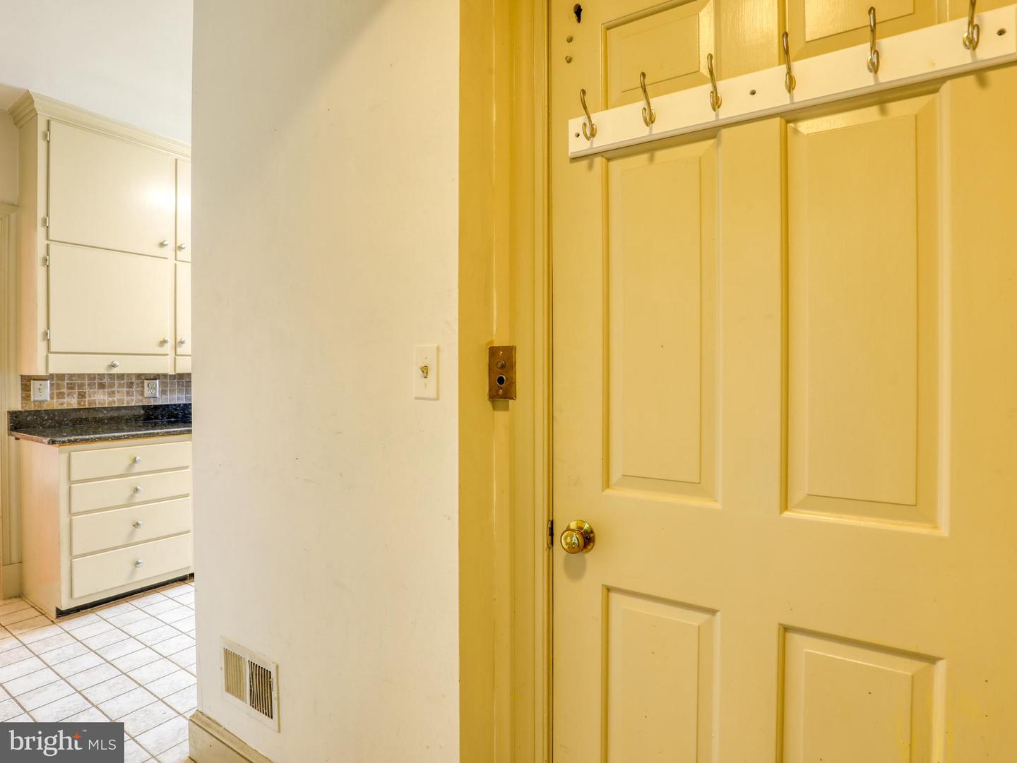 103 N CHURCH ST, BERRYVILLE, Virginia 22611, 4 Bedrooms Bedrooms, ,4 BathroomsBathrooms,Residential,For sale,103 N CHURCH ST,VACL2003766 MLS # VACL2003766