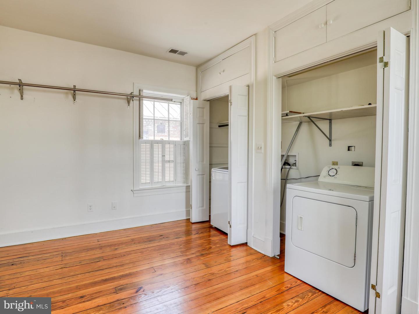 103 N CHURCH ST, BERRYVILLE, Virginia 22611, 4 Bedrooms Bedrooms, ,4 BathroomsBathrooms,Residential,For sale,103 N CHURCH ST,VACL2003766 MLS # VACL2003766