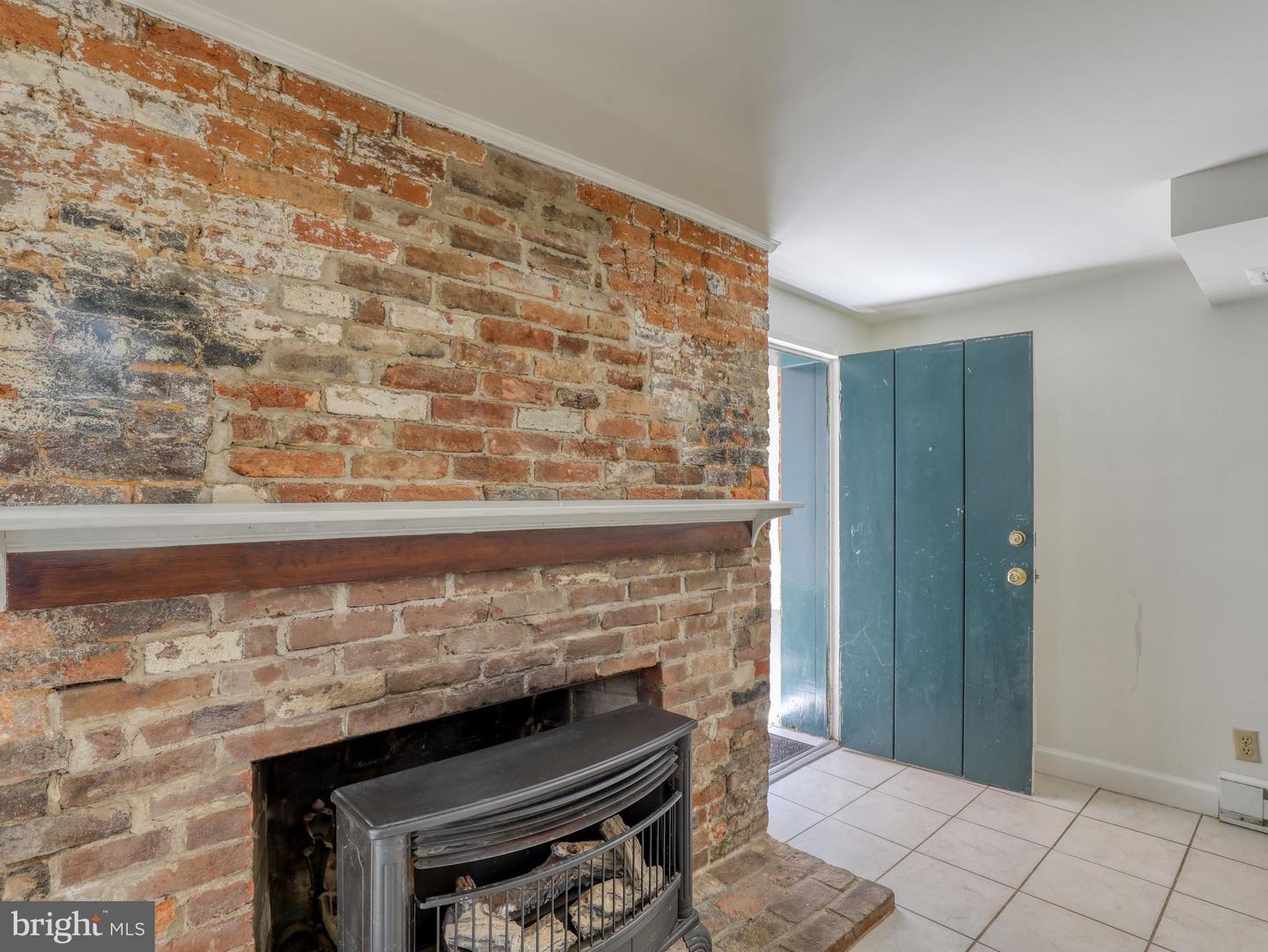103 N CHURCH ST, BERRYVILLE, Virginia 22611, 4 Bedrooms Bedrooms, ,4 BathroomsBathrooms,Residential,For sale,103 N CHURCH ST,VACL2003766 MLS # VACL2003766