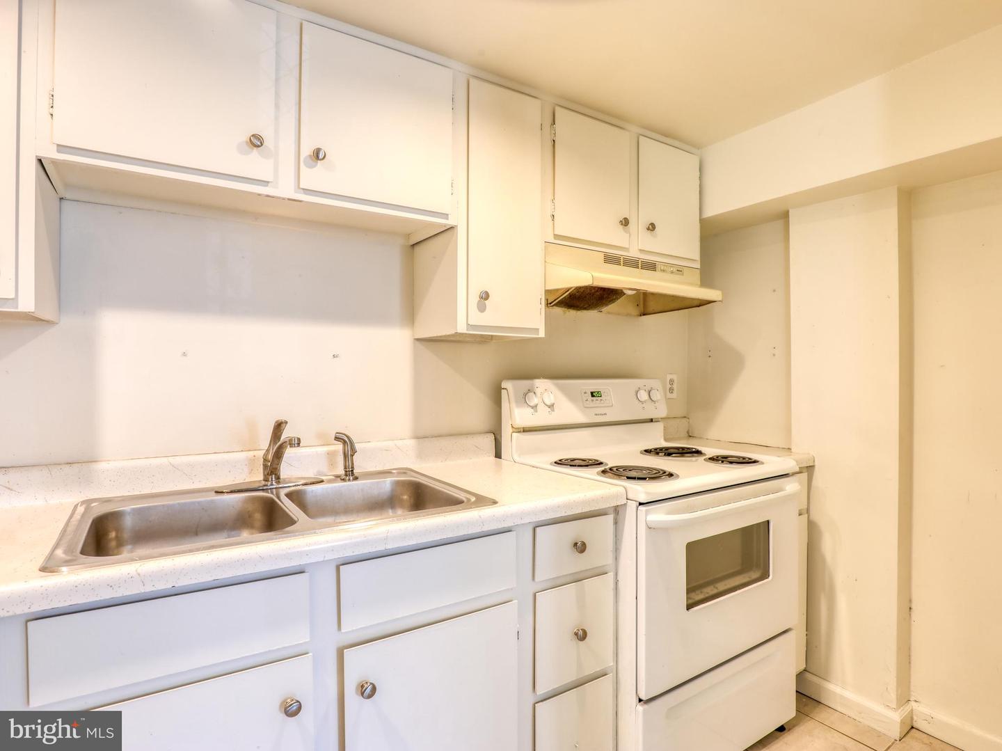 103 N CHURCH ST, BERRYVILLE, Virginia 22611, 4 Bedrooms Bedrooms, ,4 BathroomsBathrooms,Residential,For sale,103 N CHURCH ST,VACL2003766 MLS # VACL2003766