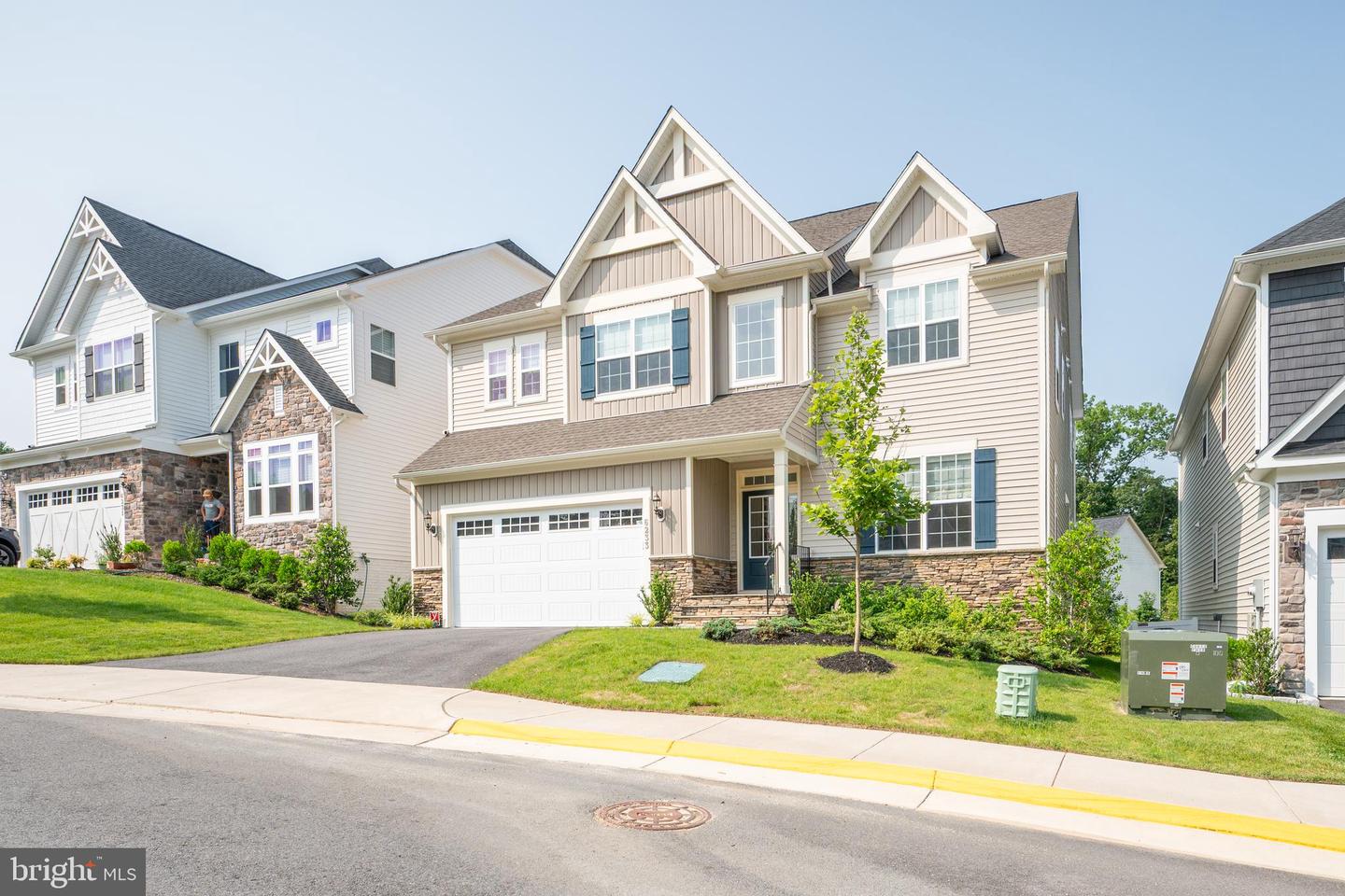 6233 MCCONNELL LN, WEST SPRINGFIELD, Virginia 22152, 5 Bedrooms Bedrooms, ,4 BathroomsBathrooms,Residential,For sale,6233 MCCONNELL LN,VAFX2243244 MLS # VAFX2243244