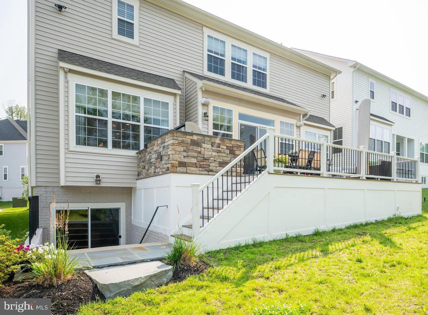 6233 MCCONNELL LN, WEST SPRINGFIELD, Virginia 22152, 5 Bedrooms Bedrooms, ,4 BathroomsBathrooms,Residential,For sale,6233 MCCONNELL LN,VAFX2243244 MLS # VAFX2243244