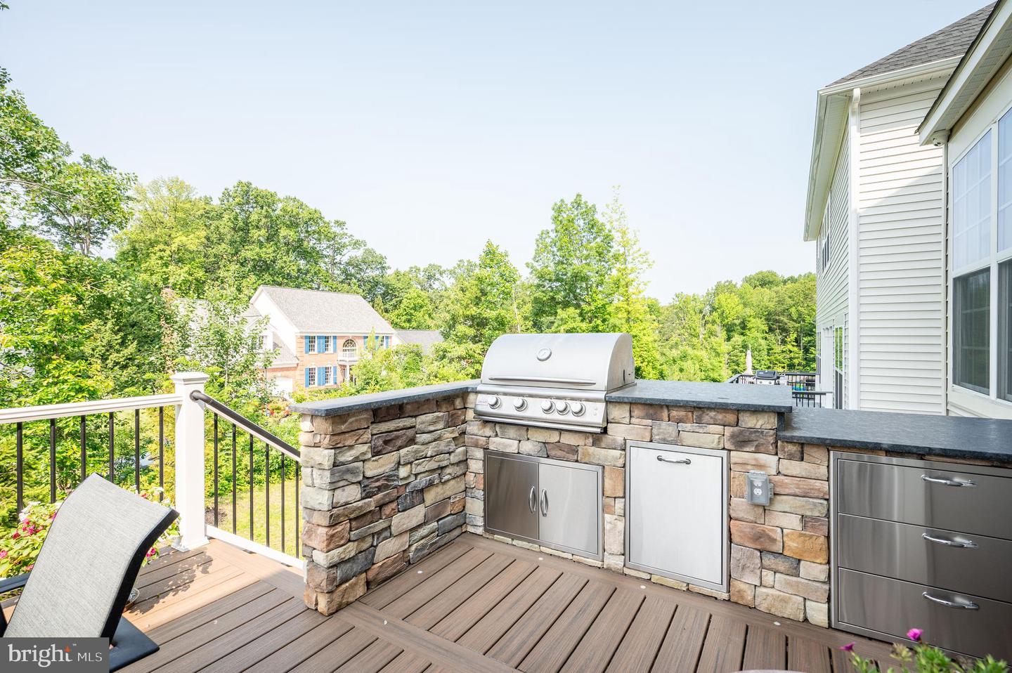 6233 MCCONNELL LN, WEST SPRINGFIELD, Virginia 22152, 5 Bedrooms Bedrooms, ,4 BathroomsBathrooms,Residential,For sale,6233 MCCONNELL LN,VAFX2243244 MLS # VAFX2243244
