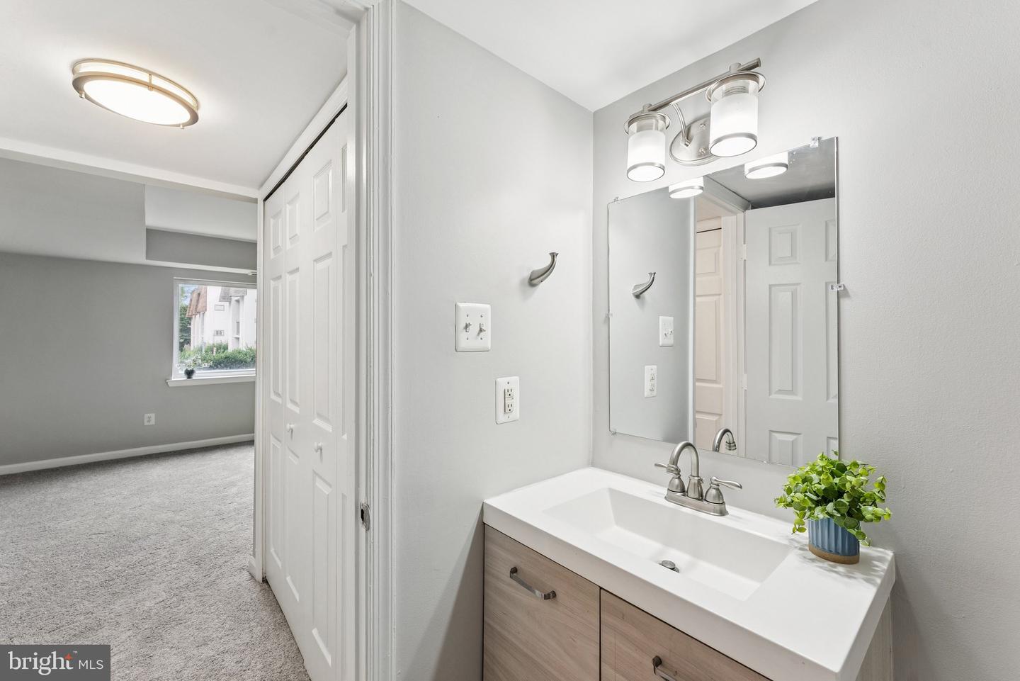 3807 LARAMIE PL #124C, ALEXANDRIA, Virginia 22309, 2 Bedrooms Bedrooms, ,2 BathroomsBathrooms,Residential,For sale,3807 LARAMIE PL #124C,VAFX2243398 MLS # VAFX2243398