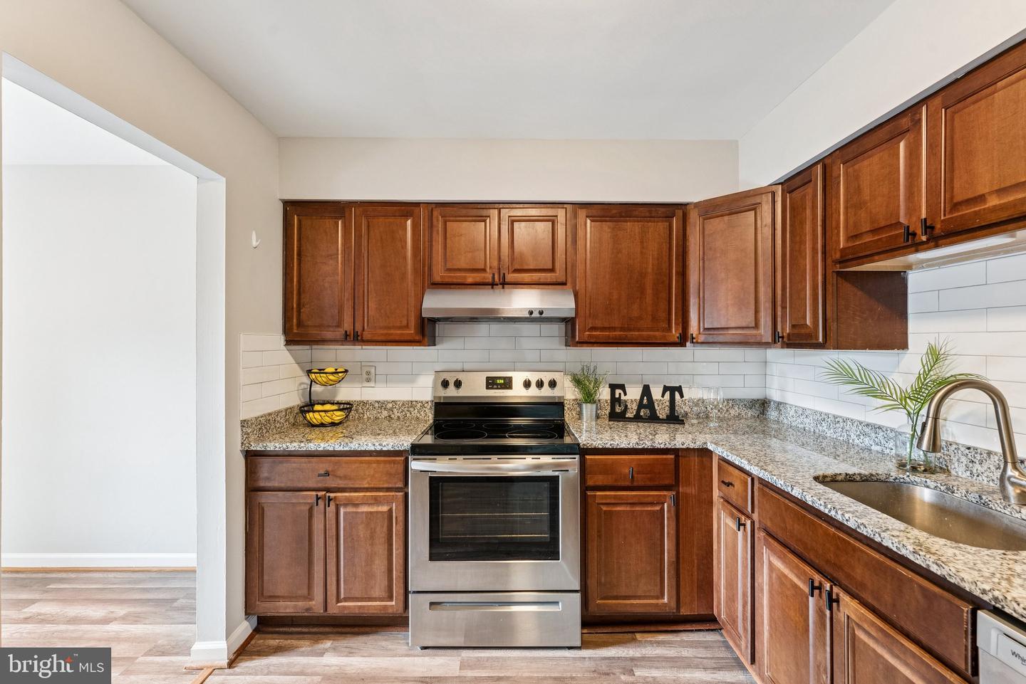 3807 LARAMIE PL #124C, ALEXANDRIA, Virginia 22309, 2 Bedrooms Bedrooms, ,2 BathroomsBathrooms,Residential,For sale,3807 LARAMIE PL #124C,VAFX2243398 MLS # VAFX2243398
