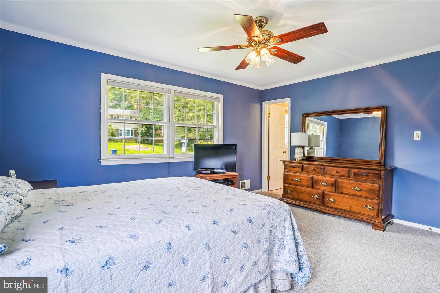 8634 ABERDEEN CT, ANNANDALE, Virginia 22003, 4 Bedrooms Bedrooms, ,3 BathroomsBathrooms,Residential,For sale,8634 ABERDEEN CT,VAFX2243508 MLS # VAFX2243508