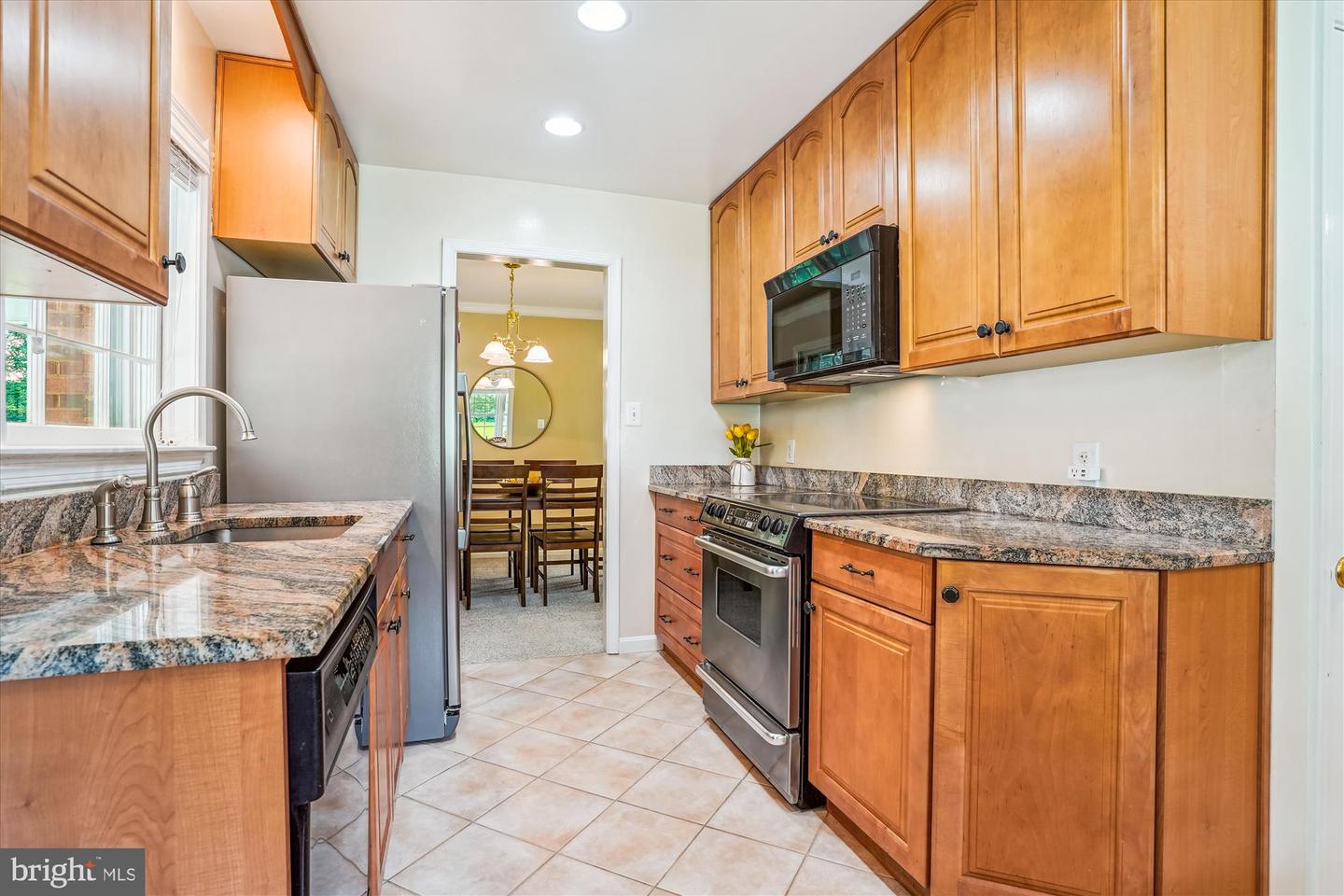 8634 ABERDEEN CT, ANNANDALE, Virginia 22003, 4 Bedrooms Bedrooms, ,3 BathroomsBathrooms,Residential,For sale,8634 ABERDEEN CT,VAFX2243508 MLS # VAFX2243508