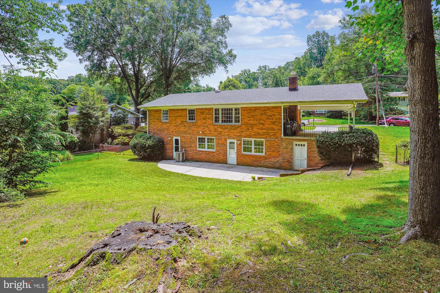 8634 ABERDEEN CT, ANNANDALE, Virginia 22003, 4 Bedrooms Bedrooms, ,3 BathroomsBathrooms,Residential,For sale,8634 ABERDEEN CT,VAFX2243508 MLS # VAFX2243508
