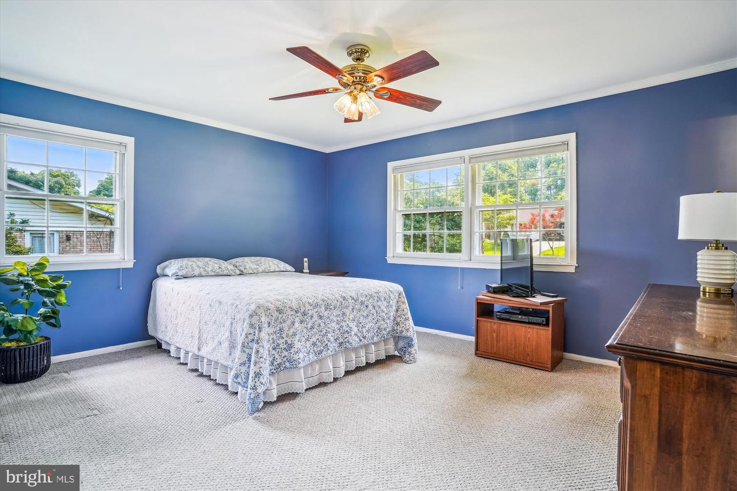 8634 ABERDEEN CT, ANNANDALE, Virginia 22003, 4 Bedrooms Bedrooms, ,3 BathroomsBathrooms,Residential,For sale,8634 ABERDEEN CT,VAFX2243508 MLS # VAFX2243508