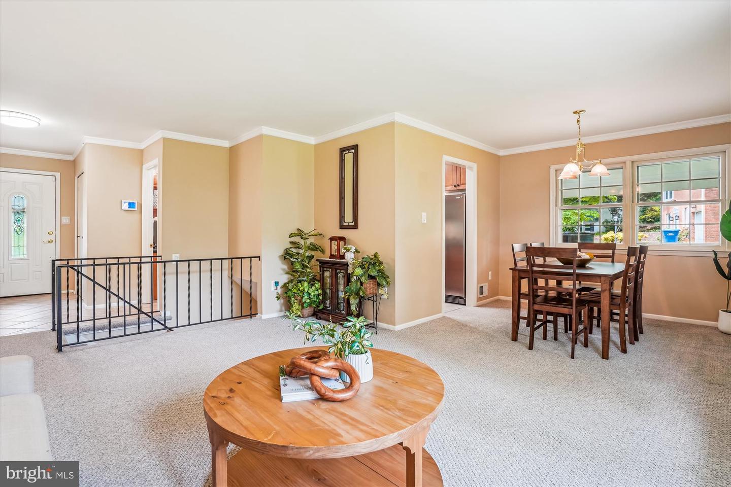 8634 ABERDEEN CT, ANNANDALE, Virginia 22003, 4 Bedrooms Bedrooms, ,3 BathroomsBathrooms,Residential,For sale,8634 ABERDEEN CT,VAFX2243508 MLS # VAFX2243508