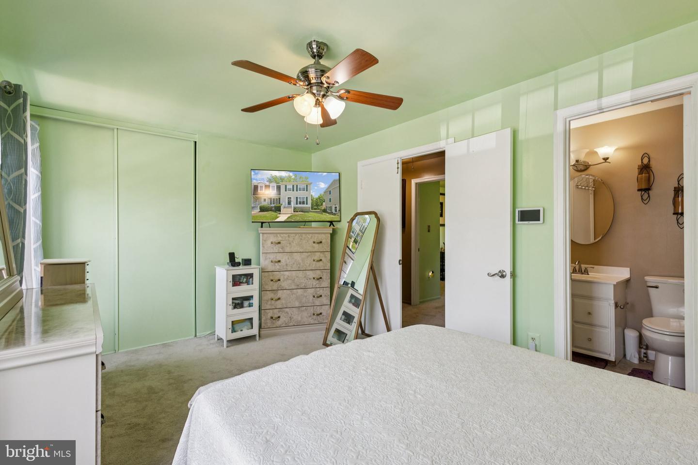 2842 BURGUNDY PL, WOODBRIDGE, Virginia 22192, 3 Bedrooms Bedrooms, ,1 BathroomBathrooms,Residential,For sale,2842 BURGUNDY PL,VAPW2095730 MLS # VAPW2095730
