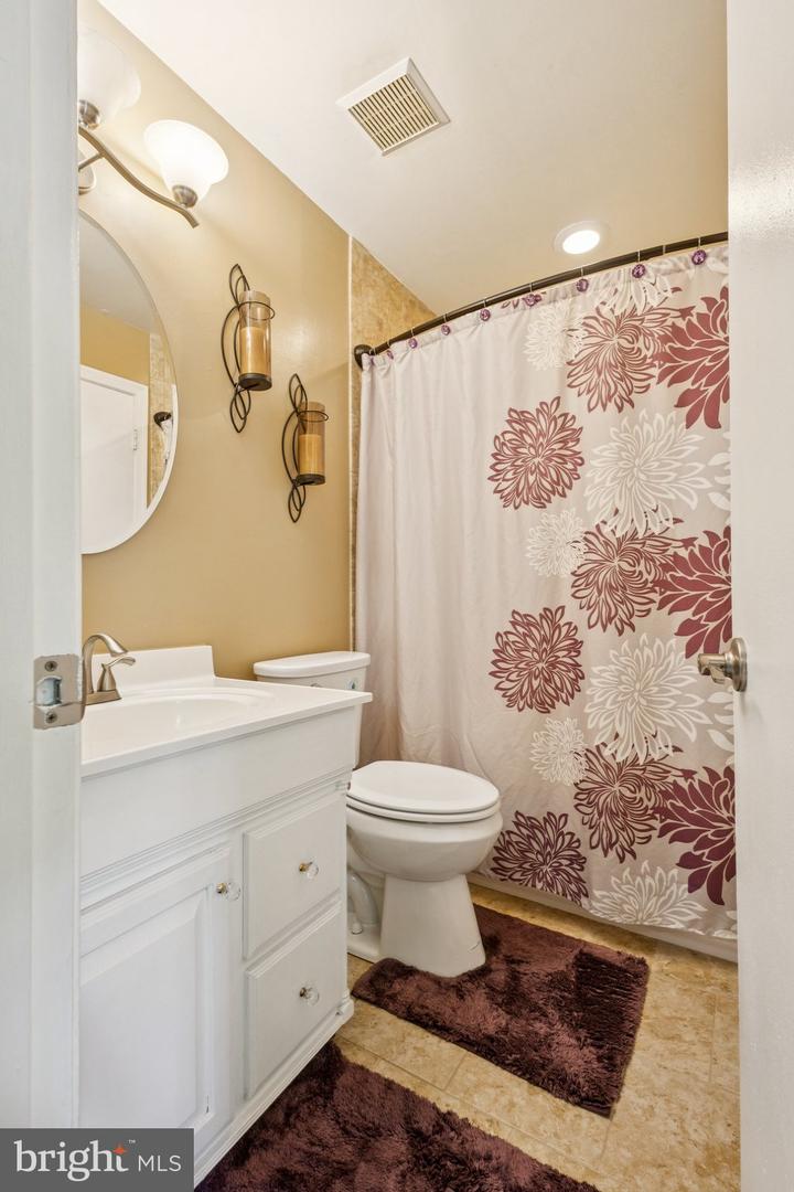 2842 BURGUNDY PL, WOODBRIDGE, Virginia 22192, 3 Bedrooms Bedrooms, ,1 BathroomBathrooms,Residential,For sale,2842 BURGUNDY PL,VAPW2095730 MLS # VAPW2095730