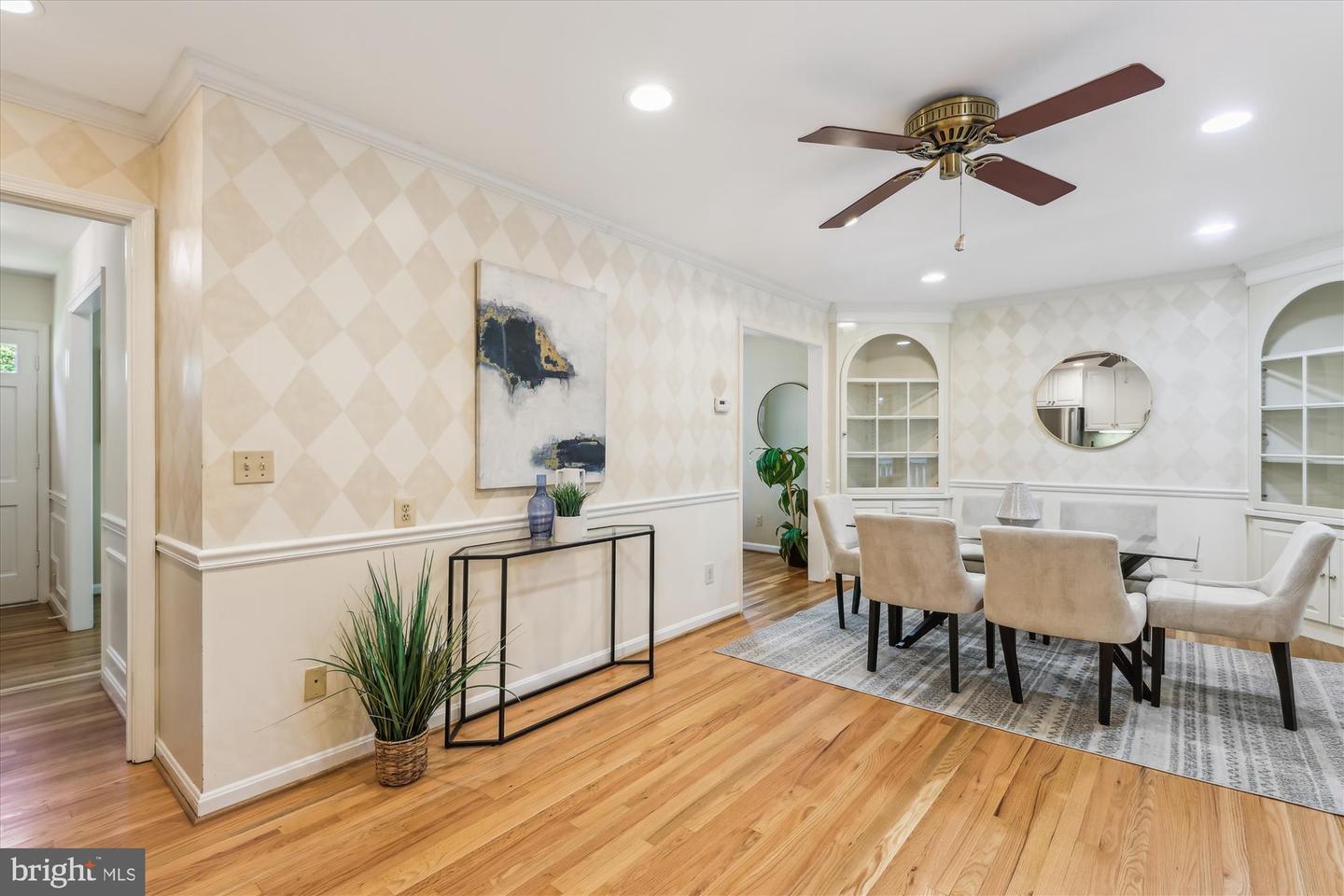 8305 TOLL HOUSE RD, ANNANDALE, Virginia 22003, 4 Bedrooms Bedrooms, ,2 BathroomsBathrooms,Residential,For sale,8305 TOLL HOUSE RD,VAFX2243752 MLS # VAFX2243752