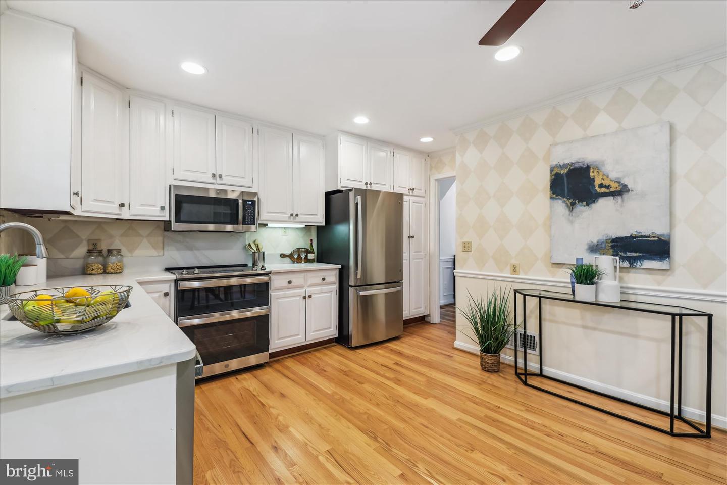 8305 TOLL HOUSE RD, ANNANDALE, Virginia 22003, 4 Bedrooms Bedrooms, ,2 BathroomsBathrooms,Residential,For sale,8305 TOLL HOUSE RD,VAFX2243752 MLS # VAFX2243752
