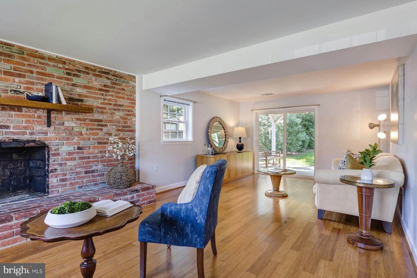 213 WILDMAN ST NE, LEESBURG, Virginia 20176, 4 Bedrooms Bedrooms, ,3 BathroomsBathrooms,Residential,For sale,213 WILDMAN ST NE,VALO2098074 MLS # VALO2098074