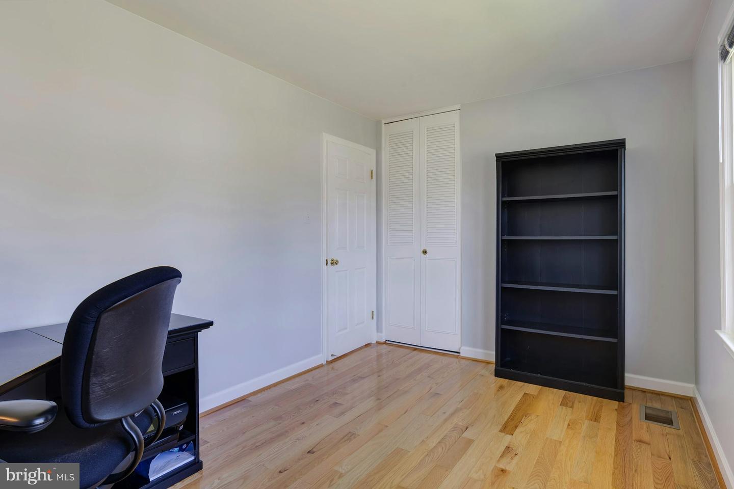 213 WILDMAN ST NE, LEESBURG, Virginia 20176, 4 Bedrooms Bedrooms, ,3 BathroomsBathrooms,Residential,For sale,213 WILDMAN ST NE,VALO2098074 MLS # VALO2098074