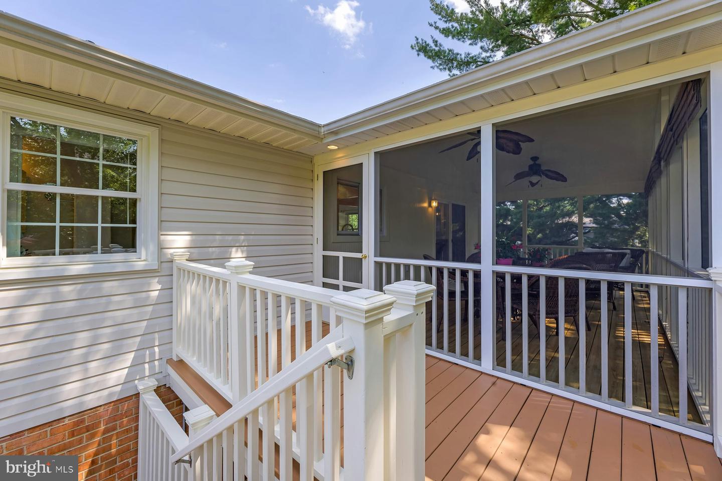 213 WILDMAN ST NE, LEESBURG, Virginia 20176, 4 Bedrooms Bedrooms, ,3 BathroomsBathrooms,Residential,For sale,213 WILDMAN ST NE,VALO2098074 MLS # VALO2098074