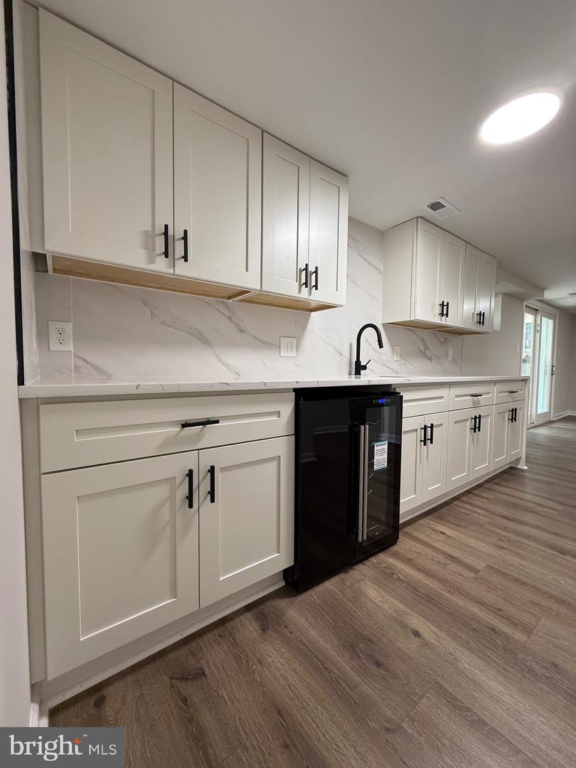 2005 YORK DR, WOODBRIDGE, Virginia 22191, 4 Bedrooms Bedrooms, ,3 BathroomsBathrooms,Residential,For sale,2005 YORK DR,VAPW2095722 MLS # VAPW2095722