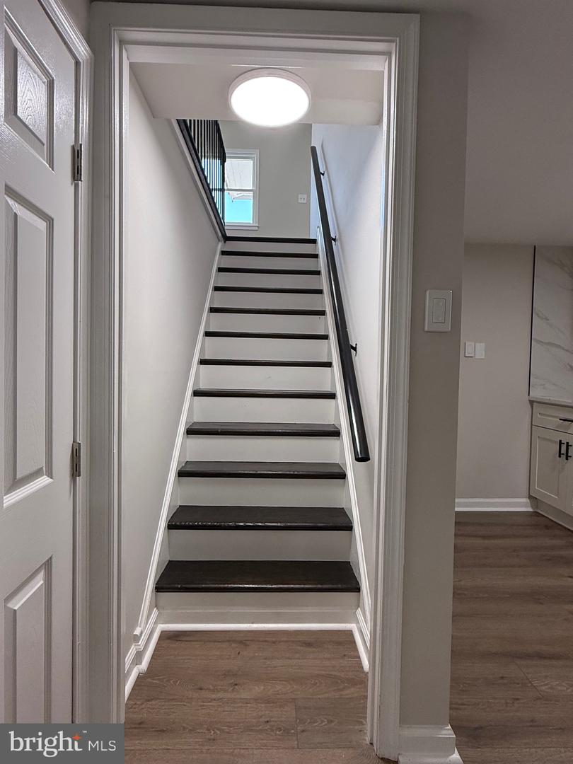 2005 YORK DR, WOODBRIDGE, Virginia 22191, 4 Bedrooms Bedrooms, ,3 BathroomsBathrooms,Residential,For sale,2005 YORK DR,VAPW2095722 MLS # VAPW2095722