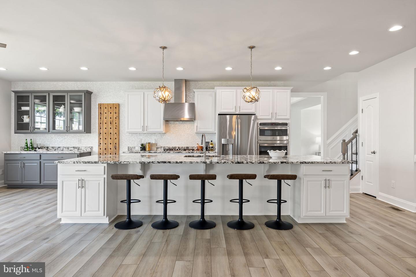9010 STONE CREST DR, WARRENTON, Virginia 20186, 5 Bedrooms Bedrooms, ,4 BathroomsBathrooms,Residential,For sale,9010 STONE CREST DR,VAFQ2016828 MLS # VAFQ2016828