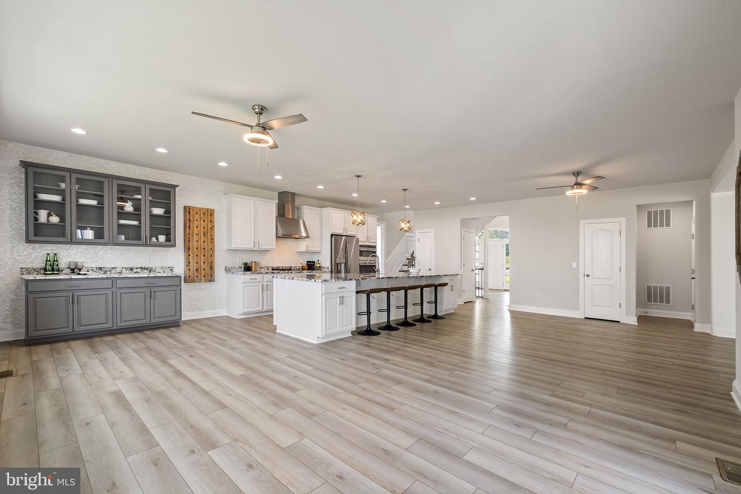 9010 STONE CREST DR, WARRENTON, Virginia 20186, 5 Bedrooms Bedrooms, ,4 BathroomsBathrooms,Residential,For sale,9010 STONE CREST DR,VAFQ2016828 MLS # VAFQ2016828