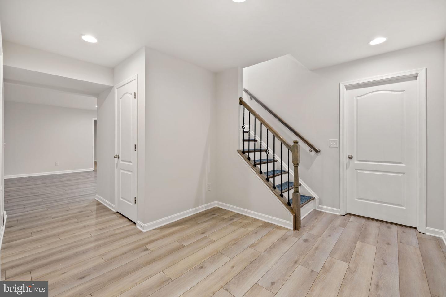 9010 STONE CREST DR, WARRENTON, Virginia 20186, 5 Bedrooms Bedrooms, ,4 BathroomsBathrooms,Residential,For sale,9010 STONE CREST DR,VAFQ2016828 MLS # VAFQ2016828
