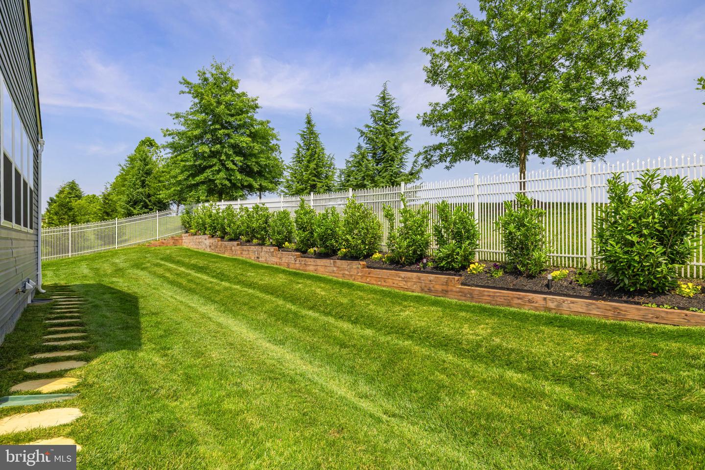 9010 STONE CREST DR, WARRENTON, Virginia 20186, 5 Bedrooms Bedrooms, ,4 BathroomsBathrooms,Residential,For sale,9010 STONE CREST DR,VAFQ2016828 MLS # VAFQ2016828