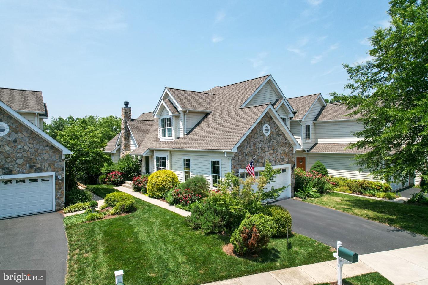19885 NAPLES LAKES TER, ASHBURN, Virginia 20147, 4 Bedrooms Bedrooms, ,3 BathroomsBathrooms,Residential,For sale,19885 NAPLES LAKES TER,VALO2098170 MLS # VALO2098170