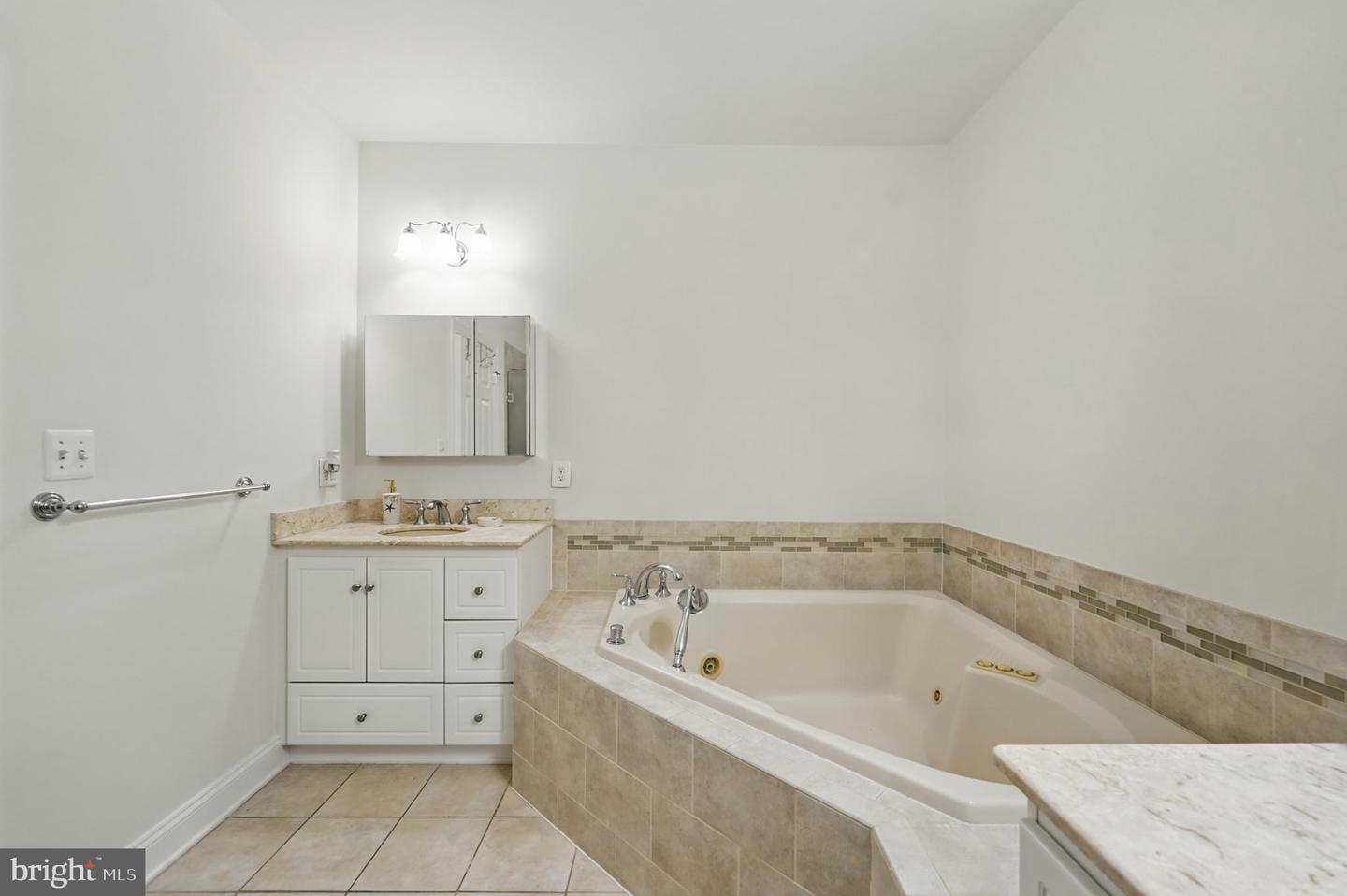 19885 NAPLES LAKES TER, ASHBURN, Virginia 20147, 4 Bedrooms Bedrooms, ,3 BathroomsBathrooms,Residential,For sale,19885 NAPLES LAKES TER,VALO2098170 MLS # VALO2098170